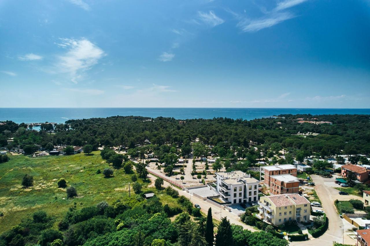 Apartments San Maris Umag Buitenkant foto